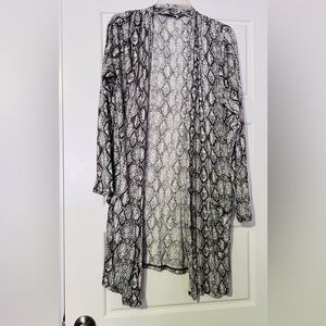 Black and White Snake Print Cardigan